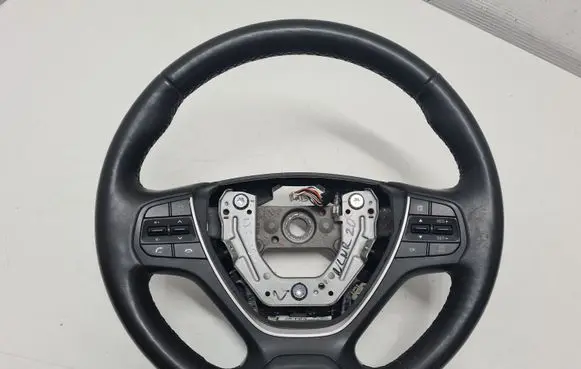 Hyundai i20 (GB IB) Steering wheel 56100C8