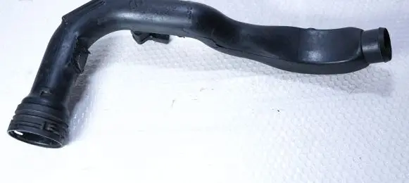 Audi A4 S4 B7 8E 8H Intercooler hose/pipe 8E0145762G