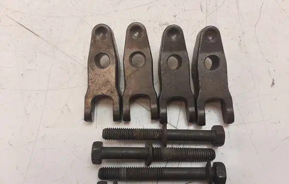 KIA Ceed Fuel Injector clamp holder