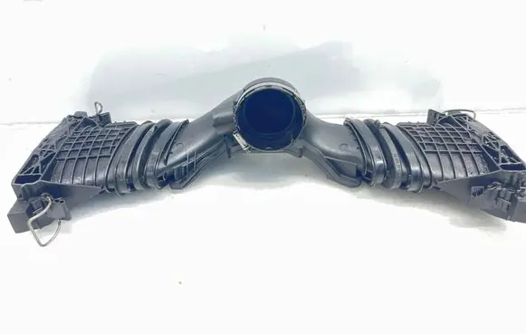 Mercedes-Benz ML W164 Turbo air intake inlet pipe/hose A6420901642