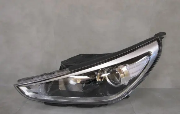 Hyundai i30 Headlight/headlamp 92101G4020