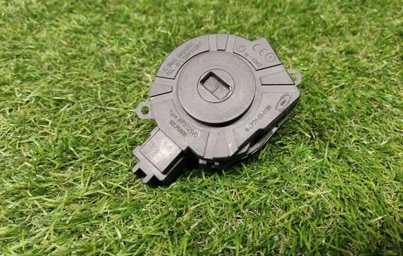 Volvo C30 Ignition lock 30737157