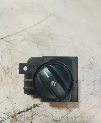 Mercedes-Benz B W245 Light switch 1695451004 32220101 0341746