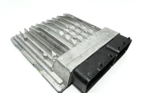 BMW 3 E90 E91 Engine control unit/module 7561684 5WK98084 61151522