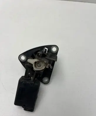 Dacia Duster Tailgate exterior lock 906062426R