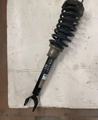 Mercedes-Benz CLS C219 Front shock absorber/damper 312570