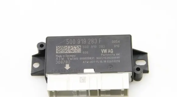 Skoda Octavia Mk3 (5E) Parking PDC control unit/module 5Q0919283F
