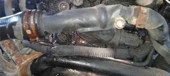 Skoda Octavia Mk2 (1Z) Engine coolant pipe/hose 03G121132
