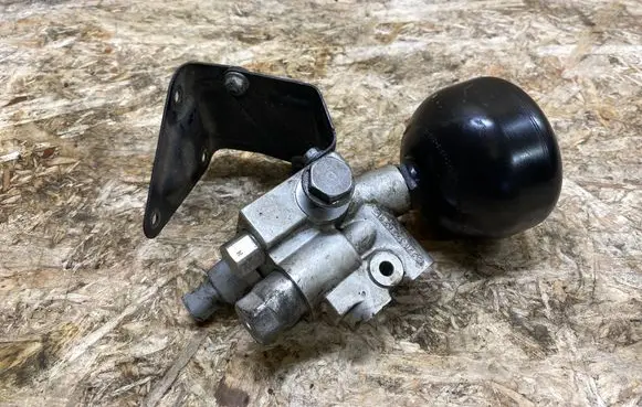 Mercedes-Benz SL R230 Other front suspension part 2203270231 A2203200858