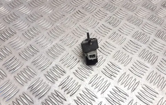 Hyundai i10 Turbo solenoid valve 351202A450