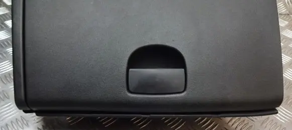 Hyundai i20 (PB PBT) Glove box 84726-1J000