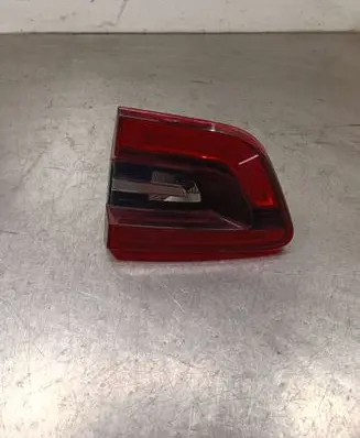Renault Kadjar Tailgate rear/tail lights 265508898R 900613333HE0 90031333