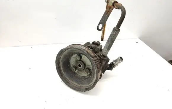 Lancia Thesis Power steering pump 55183901 7617955526
