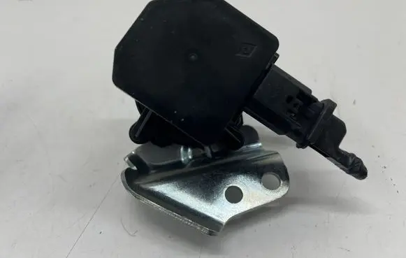 Nissan X-Trail T33 Electric auxiliary coolant/water pump 149406RC2C