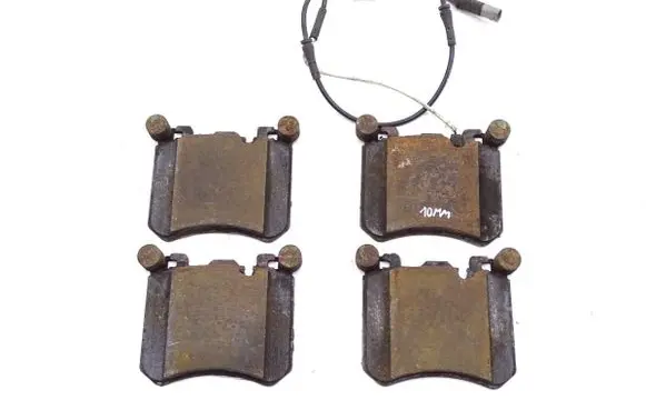 Rolls-Royce Ghost I Brake pads (front) 6858539