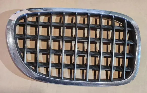 BMW 7 F01 F02 F03 F04 Front grill 7203198 R51137203198 51137203198