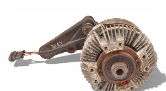 Iveco Daily 5th gen Viscous fan clutch 504378817 5801598369