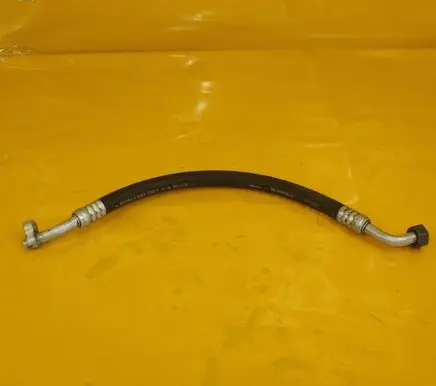 Audi A8 S8 D2 4D Air conditioning (A/C) pipe/hose 4D0260701B