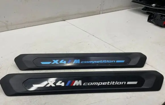 BMW X4M F98 Front sill (body part) 8077613