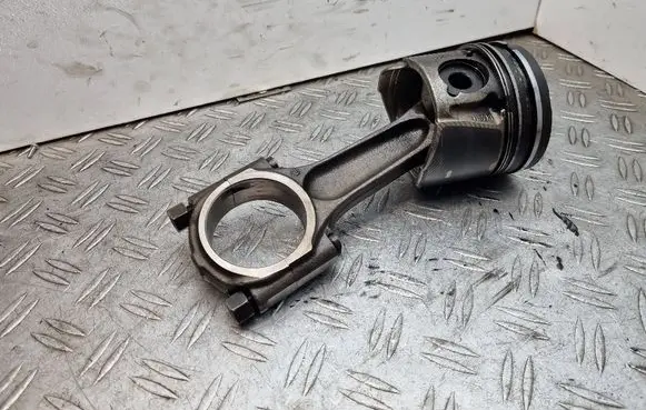 Citroen C5 Piston with connecting rod 085190 HS2R1 783