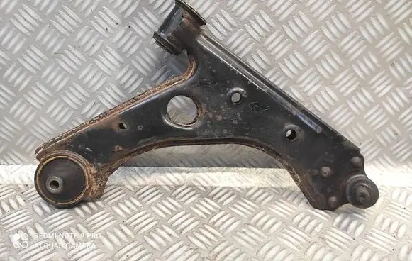 Opel Corsa D Front control arm 