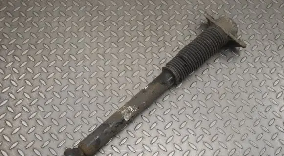 Hyundai Tucson TL Rear shock absorber/damper 55300D7000