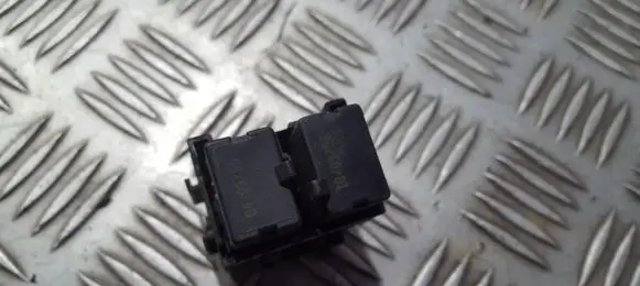 Peugeot 406 Other relay 232303