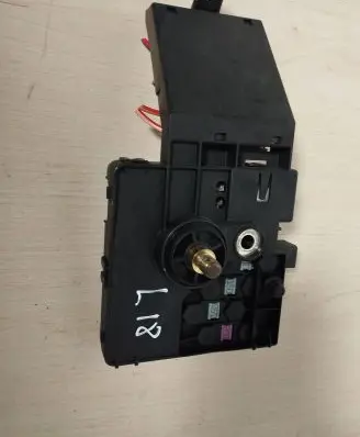 Mercedes-Benz E W211 Fuse box set 013948381 013948371