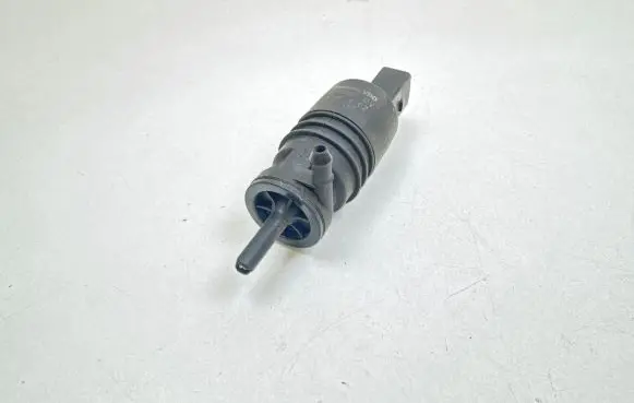 Honda Civic Windscreen/windshield washer pump 3043126