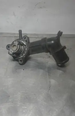 Opel Insignia A Thermostat housing 0428740 0705543B