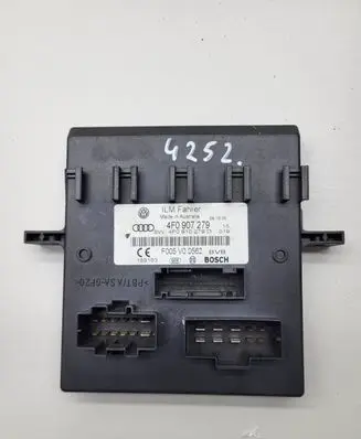 Audi A6 S6 C6 4F Light module LCM 4F0907279 4F0910279D