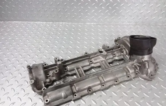 Rocker cam cover
