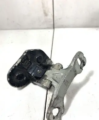 BMW 1 E81 E87 Tailgate/trunk/boot hinge 706062508