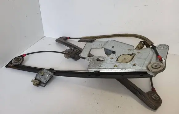 BMW 5 E39 Front door window regulator with motor 8252391