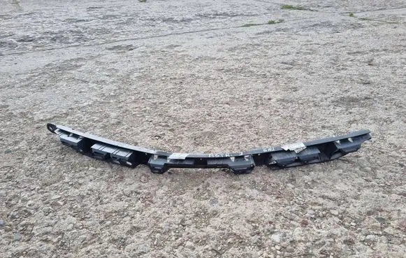 Opel Astra J Rear bumper mounting bracket 13266757