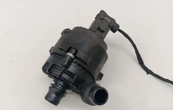 BMW iX1 Electric auxiliary coolant/water pump 5A69E35