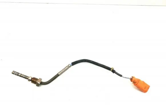 Audi A4 S4 B8 8K Exhaust gas temperature sensor 03L906088F