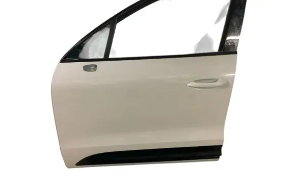 Porsche Macan (95B) Front door 