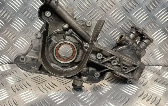 Alfa Romeo 147 Oil pump 37005901