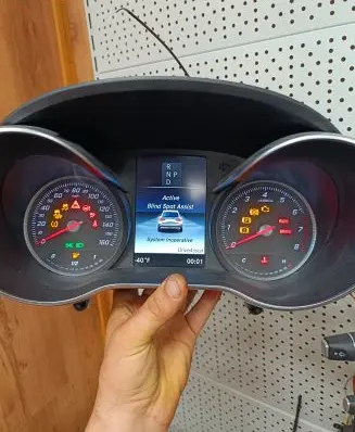 Mercedes-Benz GLC X253 C253 Speedometer (instrument cluster) A2059007433