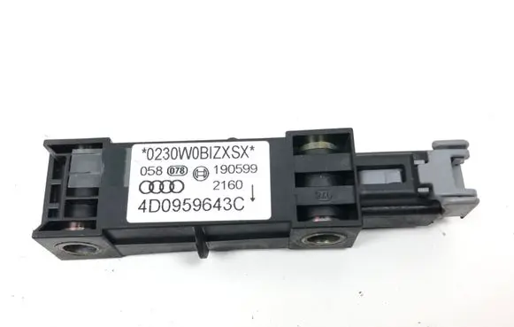 Audi A8 S8 D2 4D Airbag deployment crash/impact sensor 4D0959643C