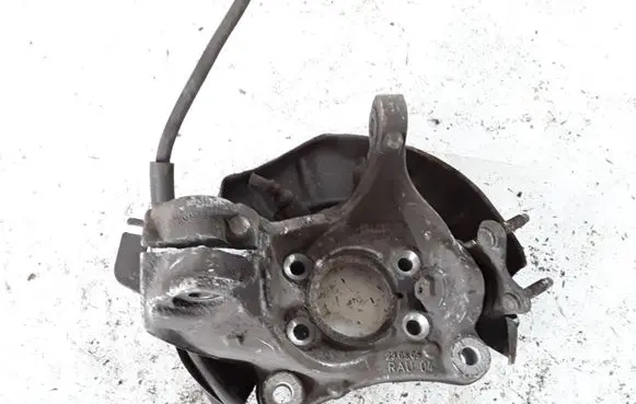 Volkswagen PASSAT B6 Front wheel hub spindle knuckle 230505 R0U04