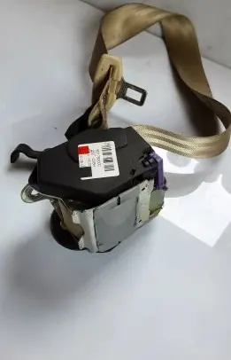 Audi A8 S8 D3 4E Rear seatbelt 4E0857805B