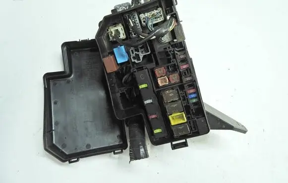 Toyota RAV 4 (XA30) Fuse box set 82662-42270