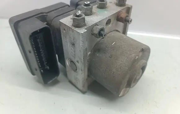 Ford Focus C-MAX ABS Pump 10097001083 3M512M110CA 10020700304