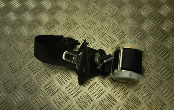Ford Mustang V Front seatbelt FR3B76611B69AE3ZHE M4540