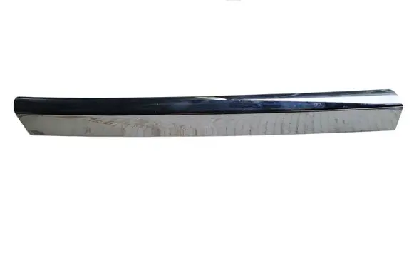 Nissan Leaf I (ZE0) Front bumper splitter molding 620873NL0A