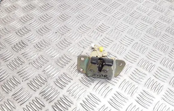 Mitsubishi Space Star Loading door lock 