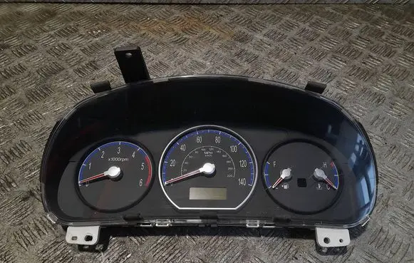 Hyundai Santa Fe Speedometer (instrument cluster) 948012B330
