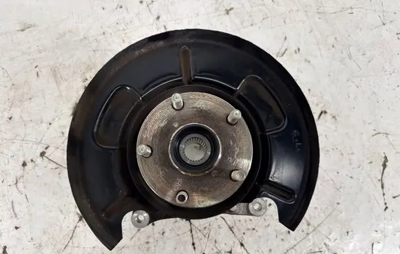 Subaru Outback (BT) Rear wheel hub 28411AN03A